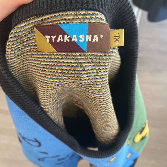 Colorful Knit Sweater - Picture 2 of 4